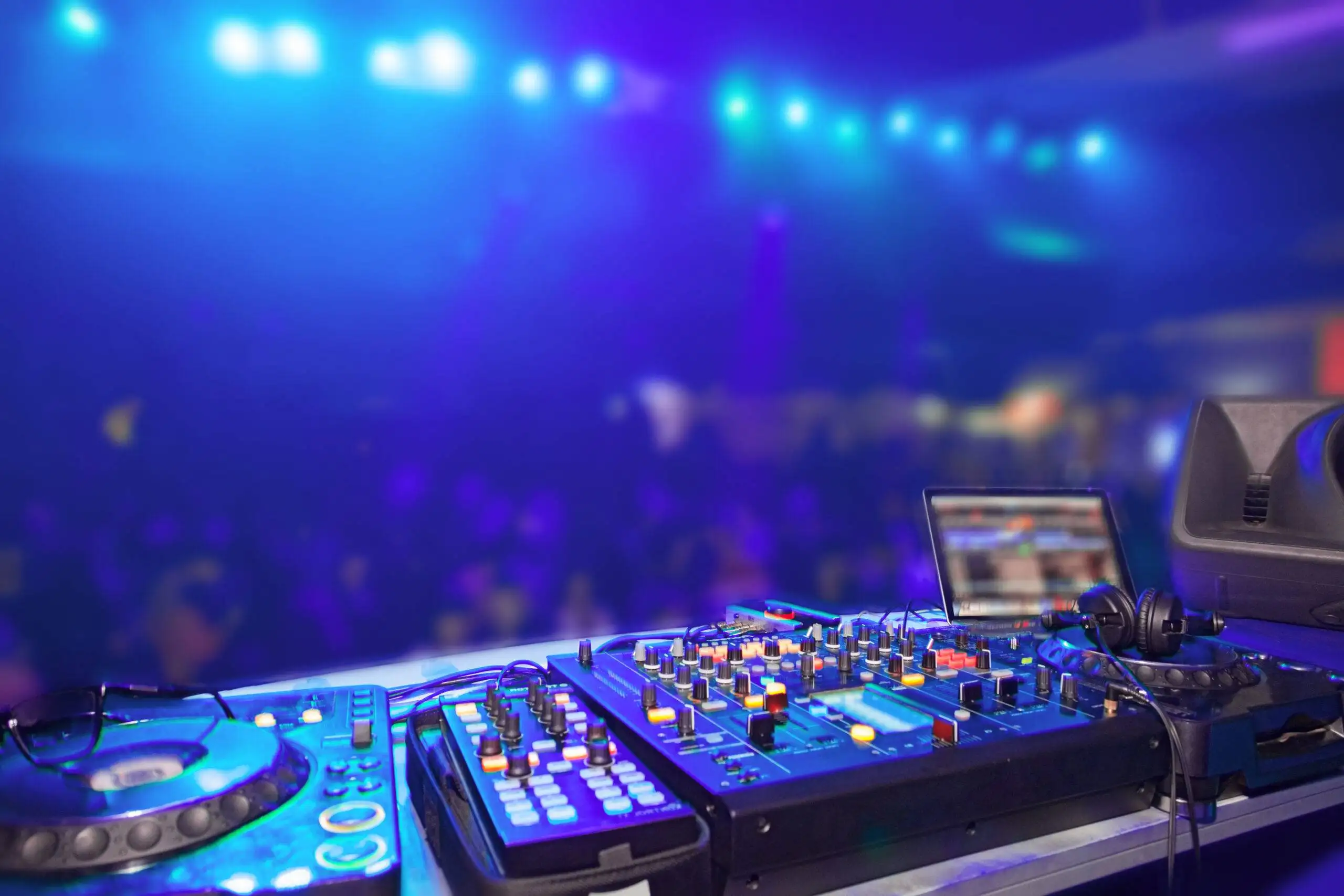 Pioneer Pro DJ DDJ SR DJ Controller Review